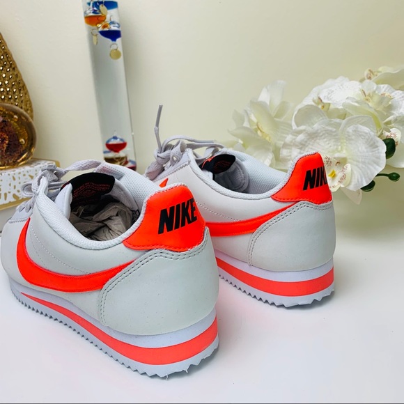 Nike Classic Cortez Leather - Picture 3 of 8